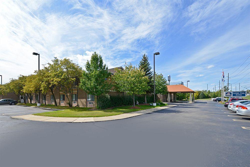 Best Western Detroit Ливония Екстериор снимка